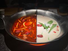 -湊湊火锅·茶憩(郑州绿地新都会店)