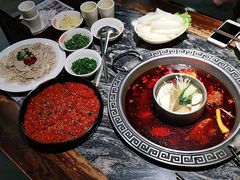 -晓宇重庆火锅(大唐不夜城店)