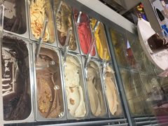 -VENCHI 闻绮(上海佛罗伦萨小镇店)