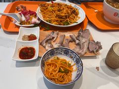 -德元兰州纯汤牛肉面(龙阳路店)