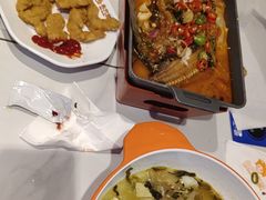 -小六鱼你.下饭酸菜鱼(益田假日广场店)