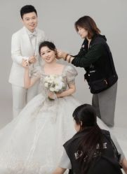 -挪娅婚纱摄影皇家会所