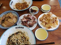酱猪蹄子-浑河春面馆非遗鹿角面(良乡店)