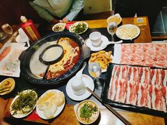 -九宫格老灶火锅