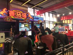 -嗨翻Hi-Fun竞技主题乐园·蹦床团建生日聚会(五棵松华熙店)