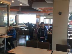 大堂-李先生牛肉面大王(东营友谊广场店)