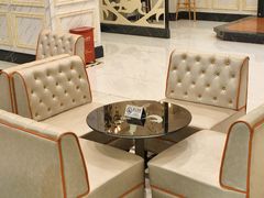 -皇马纯KTV·量贩·聚会(民治店)