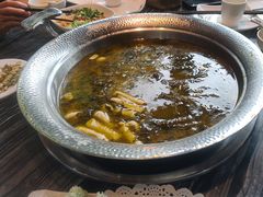 -老船舫·现做活鲜鱼馆(东郊记忆店)