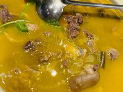 -饭怕鱼·黄焖鲟龙鱼(湖大店)