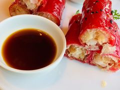 红米脆皮鲜虾肠-蝴蝶里·粤菜·点心(滨江龙湖店)