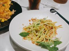 -美奈小馆·越南料理(中航城君尚购物中心店)