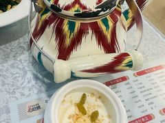 -汗腾格里·风味餐厅(新疆驻京办店)
