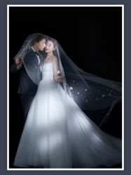 -雪中彩影婚纱摄影·微光艺术中心