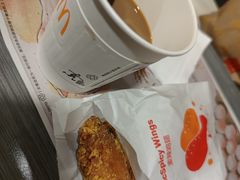 -麦当劳(友谊路得来速店)