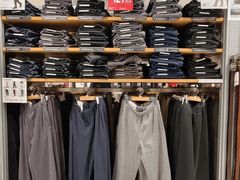 -优衣库(广州天河领展广场店)