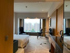 -上海虹桥西郊假日酒店