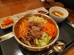 -BHC炸鸡(明洞总店)