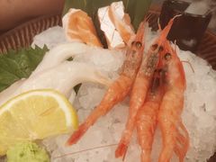 -牛YO寿喜烧·铁板烧和牛火锅自助(市府恒隆店)