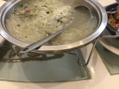 -亚丁湾海鲜大酒店(万泉嘉苑店)
