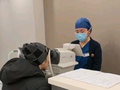 -上海大学附属上海和平眼科医院