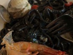 鲜虾墨鱼手工意面-BONAZZA 意大利餐厅
