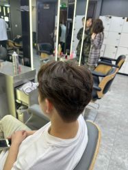 -藤野造型烫发染发