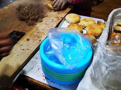 -老西关黄老太牛肉烧饼