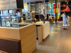 -麦当劳(杭州西湖银泰百货店)