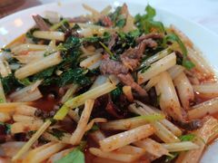 芹菜牛肉-荣生萝卜汤饭店