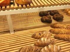 -焙丽拾光(麦凯乐直营店)