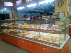 面包甜点陈列柜-鼎丰真(四马路店)