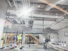 -Jumphai室内蹦极运动