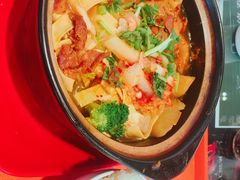 石锅泡菜汤-北方工业大学学生餐厅
