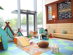 -上海浦东康桥绿地假日酒店
