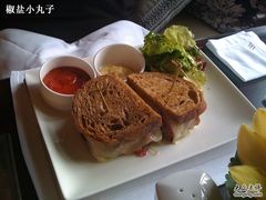 -LONG BAR 廊吧(外滩华尔道夫酒店)