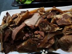 -乡土黄·鲜牛肉火锅·小龙虾(兴业街店)