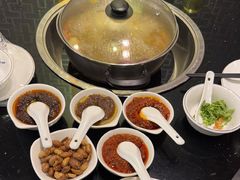 -丫丫汤膳打边炉(宏府408坊店)