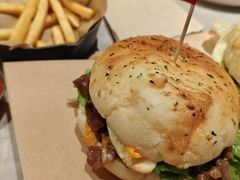 -必胜客(中山店)