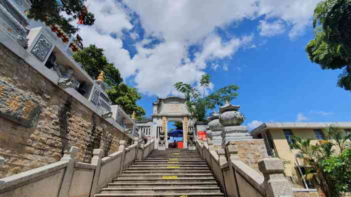 西山寺-"西山寺位于广东省中山城区西山公园内,原名."-大众点评移动版