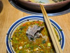 -洱火云南酸菜牛肉火锅(石景山当代商城店)