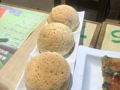 酥皮焗叉烧包-添好运点心专门店(北角店)
