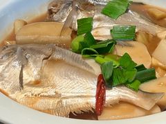 -荣小馆(椒江青悦城店)