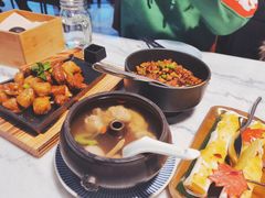 松茸汽锅鸡-中8楼风尚云南菜(颐堤港店)