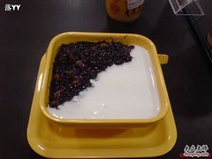 -满记甜品(巴黎春天宝山店)