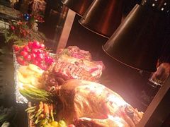-唐拉雅秀酒店-西锦汇空中BBQ·思创餐厅