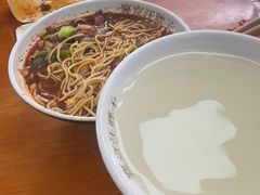 -汪胖子襄阳牛肉面(华丰路店)