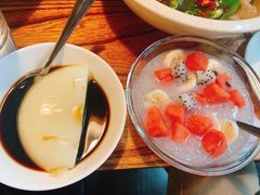 水果西米露-嘉州叶婆婆钵钵鸡(建设路店)