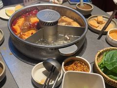 -巴奴毛肚火锅(二七万达店)