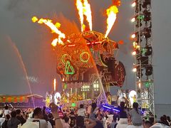 -北戴河碧螺塔海上酒吧公园