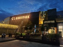 -NIUNIUPARK和牛螃蟹(龙湖杭州滨江天街店)